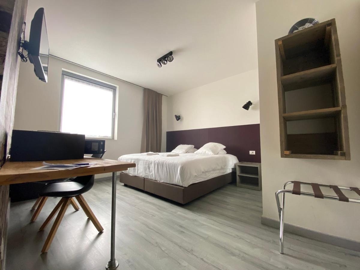 Standard Double Room,1005764152:JPEG
