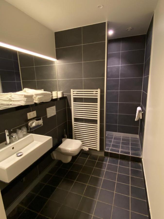 Triple Room,1100847900:JPEG
